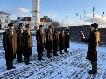 Несение Вахты Памяти на Почетном Посту Памяти павших за Отечество